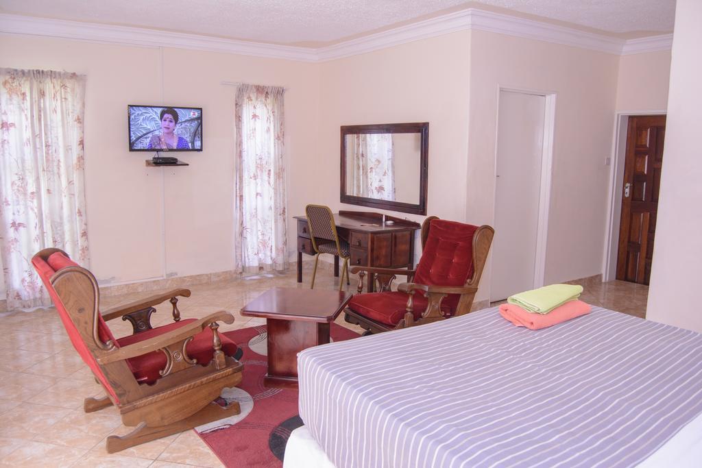 The Palace Guest House Harare Exterior foto