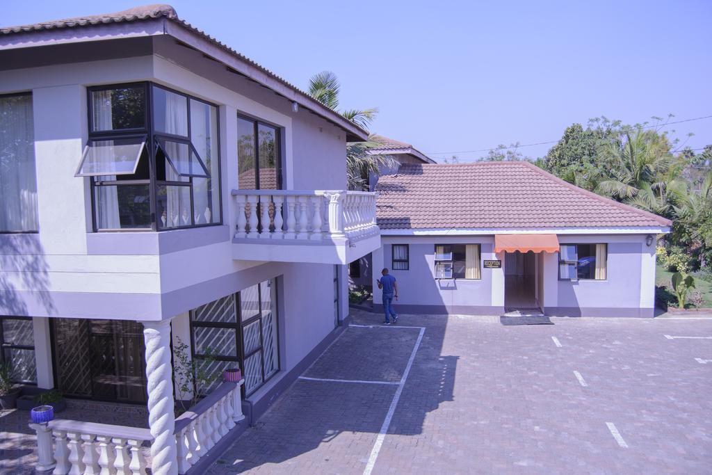 The Palace Guest House Harare Exterior foto