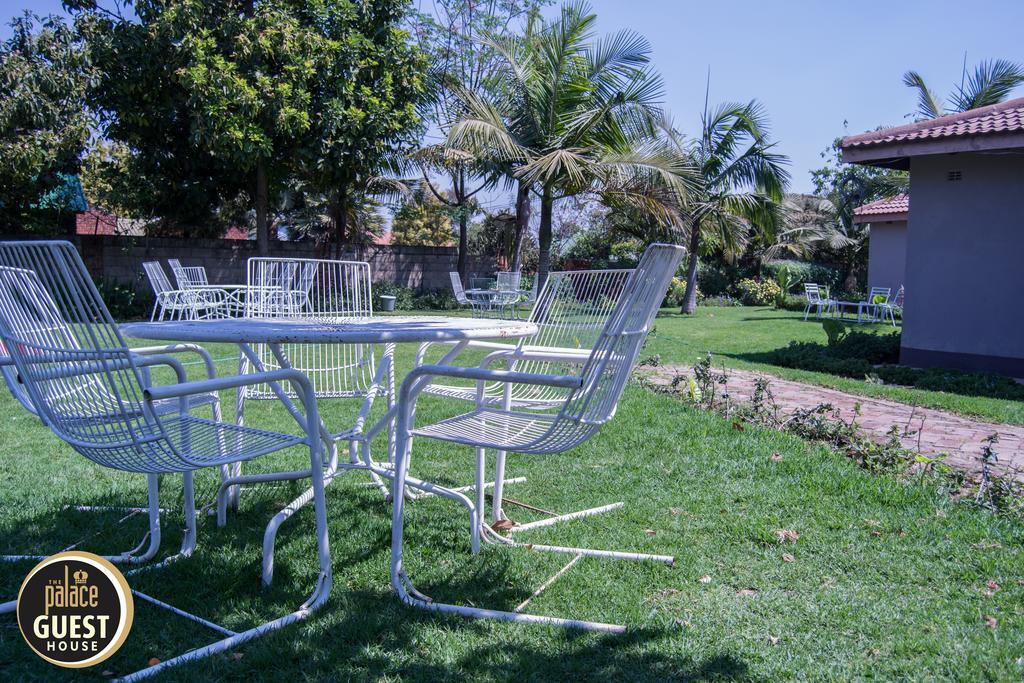 The Palace Guest House Harare Exterior foto